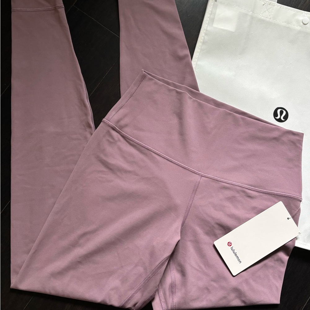 LULULEMON ALIGN HR PANT 25” in LAVENDER LUX SZ 8 NWT
